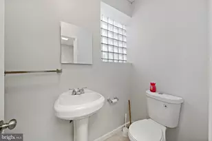 1201 Moore St, Philadelphia, PA 19148 - Photo 12