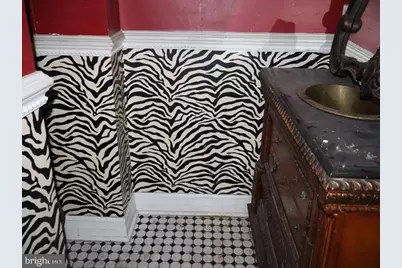 2708 E Indiana Avenue, Philadelphia, PA 19134 - Photo 16