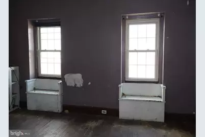 2708 E Indiana Avenue, Philadelphia, PA 19134 - Photo 14