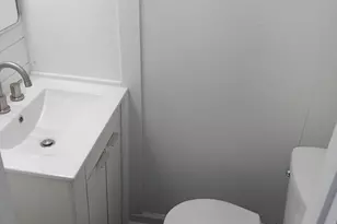 1911 N Lawrence St, Philadelphia, PA 19122 - Photo 12