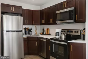 1911 N Lawrence St, Philadelphia, PA 19122 - Photo 10