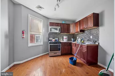 639 S 56th Street, Philadelphia, PA 19143 - Photo 8