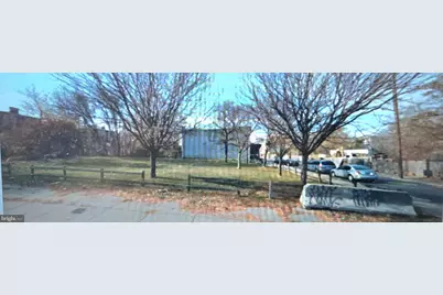 1124 N 39th Street, Philadelphia, PA 19104 - Photo 2