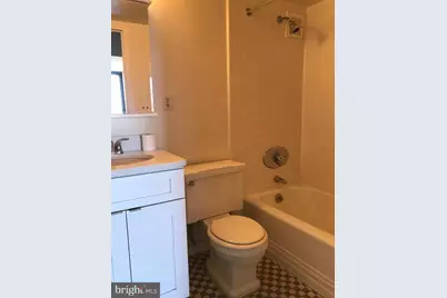 210 Locust Street #29EFW, Philadelphia, PA 19106 - Photo 4