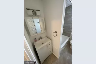 1117 McKean Street #B, Philadelphia, PA 19148 - Photo 2