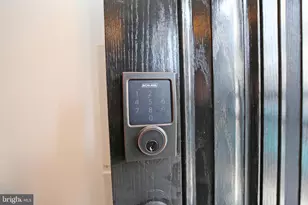 1111 Earl St, Philadelphia, PA 19125 - Photo 20