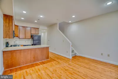 2542 W Girard Avenue, Philadelphia, PA 19130 - Photo 6