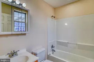 2542 W Girard Ave, Philadelphia, PA 19130 - Photo 18