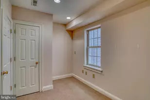 2542 W Girard Ave, Philadelphia, PA 19130 - Photo 14