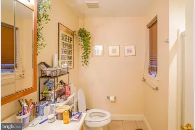 2542 W Girard Avenue, Philadelphia, PA 19130 - Photo 30
