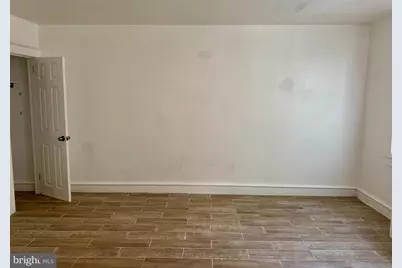 318 W Godfrey Avenue, Philadelphia, PA 19120 - Photo 18