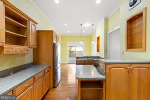 713 S 4th St, Philadelphia, PA 19147 - Photo 54