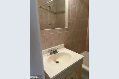 1324 Locust Street #1502, Philadelphia, PA 19107 - Photo 4