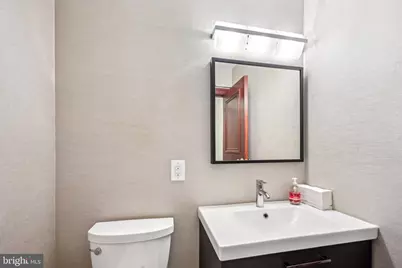 1710 Locust Street, Philadelphia, PA 19103 - Photo 46