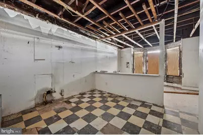 6028 Lansdowne Avenue, Philadelphia, PA 19151 - Photo 8