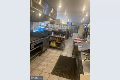 6546 Dicks Avenue, Philadelphia, PA 19142 - Photo 4