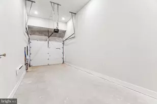 3436 W Westmoreland St, Philadelphia, PA 19129 - Photo 16