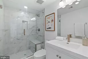 825 Bainbridge St, Philadelphia, PA 19147 - Photo 12