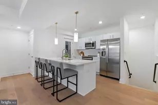 825 Bainbridge St, Philadelphia, PA 19147 - Photo 2