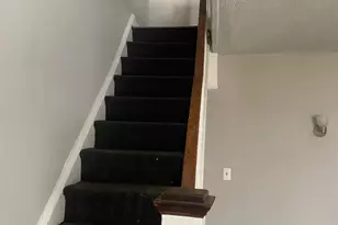 1931 W Airdrie St, Philadelphia, PA 19140 - Photo 10