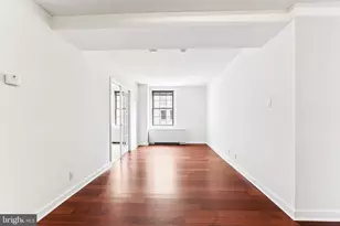 219 S 18th St, Philadelphia, PA 19103 - Photo 1