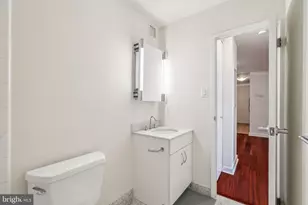 219 S 18th St, Philadelphia, PA 19103 - Photo 6