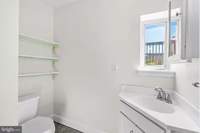 1712 W Girard Avenue, Philadelphia, PA 19130 - Photo 30