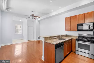 1712 W Girard Avenue, Philadelphia, PA 19130 - Photo 6