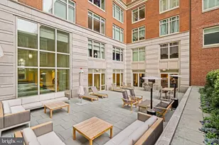 130 S 18th St, Philadelphia, PA 19103 - Photo 40