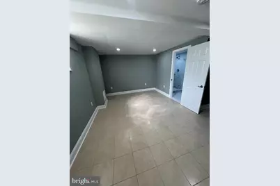 1353 Fanshawe Street, Philadelphia, PA 19111 - Photo 24