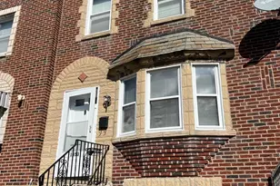 1353 Fanshawe St, Philadelphia, PA 19111 - Photo 2