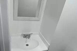 1353 Fanshawe St, Philadelphia, PA 19111 - Photo 6