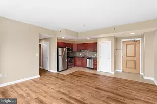 901 N Penn St, Philadelphia, PA 19123 - Photo 2