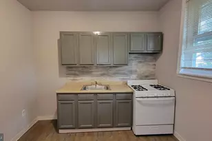 5431 Malcolm St, Philadelphia, PA 19143 - Photo 10