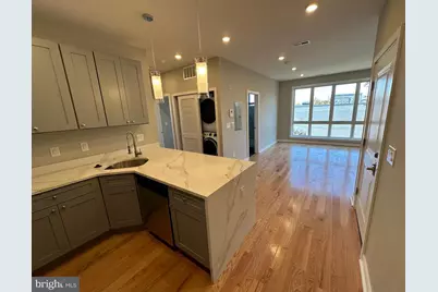 914 W Susquehanna Avenue #4B, Philadelphia, PA 19122 - Photo 6