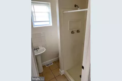 1134 W Nevada Street, Philadelphia, PA 19133 - Photo 6