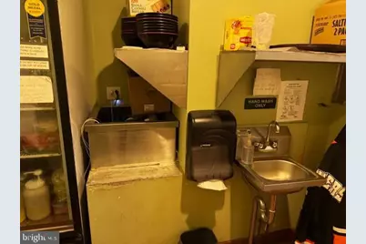 2240 S 12th Street, Philadelphia, PA 19148 - Photo 12