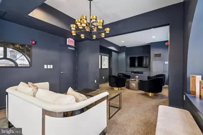 1425 Locust Street #5F, Philadelphia, PA 19102 - Photo 36