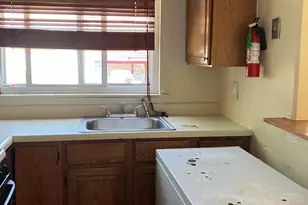 1107 E Sharpnack St, Philadelphia, PA 19150 - Photo 14