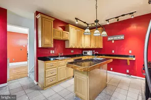 127 W Washington Ln, Philadelphia, PA 19144 - Photo 20
