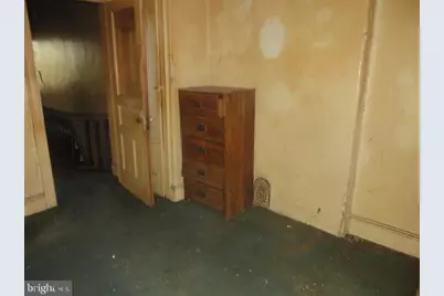 5546 Lansdowne Avenue, Philadelphia, PA 19131 - Photo 6