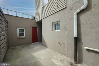 2537 Salmon Street, Philadelphia, PA 19125 - Photo 14