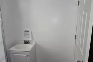 2220 Bonaffon St, Philadelphia, PA 19142 - Photo 10