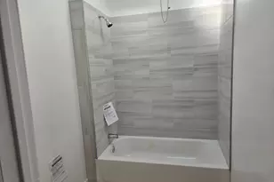 2220 Bonaffon St, Philadelphia, PA 19142 - Photo 20