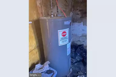 1906 W Venango Street, Philadelphia, PA 19140 - Photo 40