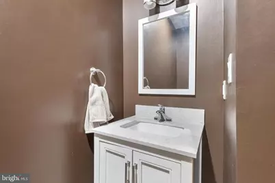 844 N 15th Street #C, Philadelphia, PA 19130 - Photo 8