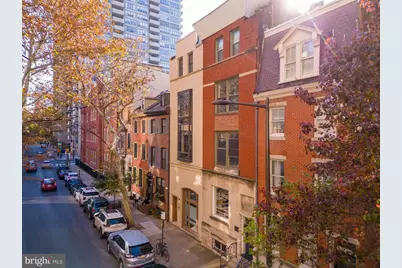 2020 Locust Street, Philadelphia, PA 19103 - Photo 4