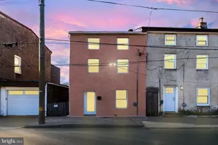 4664 Canton St, Philadelphia, PA 19127 - Photo 1