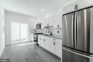 912 N 30th St, Philadelphia, PA 19130 - Photo 6