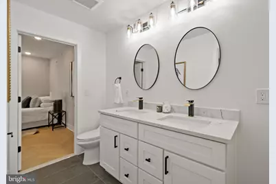 1812 E Moyamensing Avenue #B, Philadelphia, PA 19148 - Photo 14